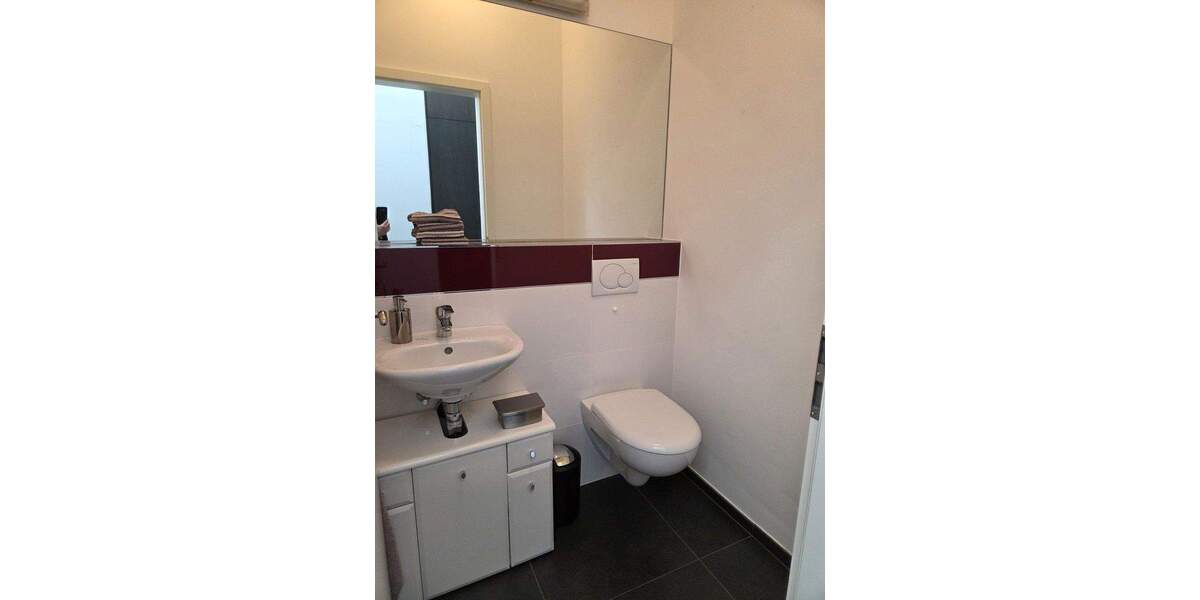 Etagenwohnung Leverkusen Quettingen - 4 Zimmer, 109 m&sup2;, 450.000&euro; | Angebot:24545564