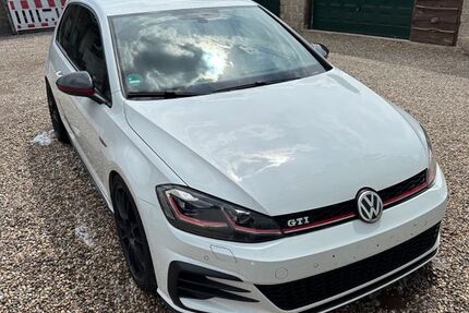 VW Golf 39.000 km 20.600 &euro; Dormagen 41540