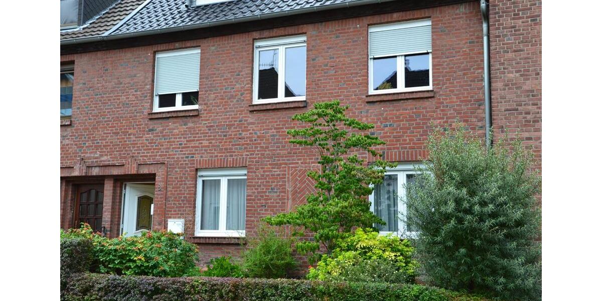 Mehrfamilienhaus, Wohnhaus Düsseldorf Stadtbezirk 8 - 2 Zimmer, 63 m&sup2;, 850&euro; | Angebot:24263272