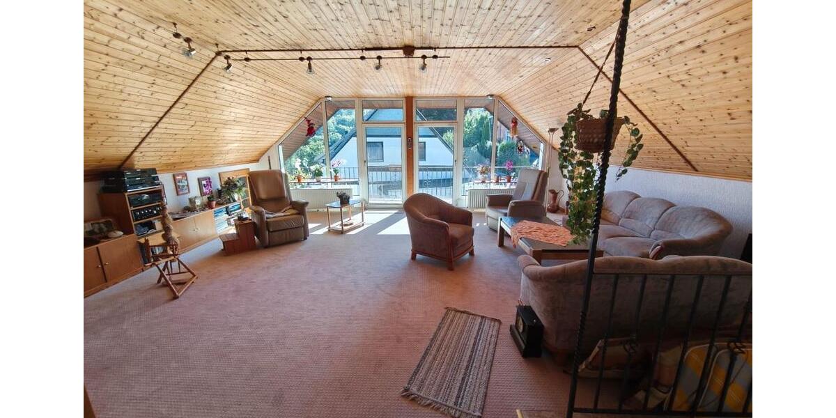 Einfamilienhaus Radevormwald - 8 Zimmer, 207 m&sup2;, 399.000&euro; | Angebot:24374298