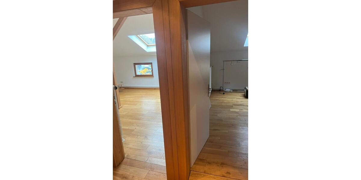 Dachgeschoßwohnung Wuppertal Gemarkung Langerfeld - 3 Zimmer, 760&euro; | Angebot:22691222