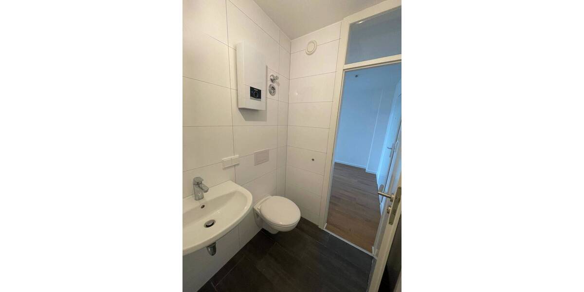 Etagenwohnung Köln Bickendorf - 2 Zimmer, 65 m&sup2;, 970&euro; | Angebot:26683740