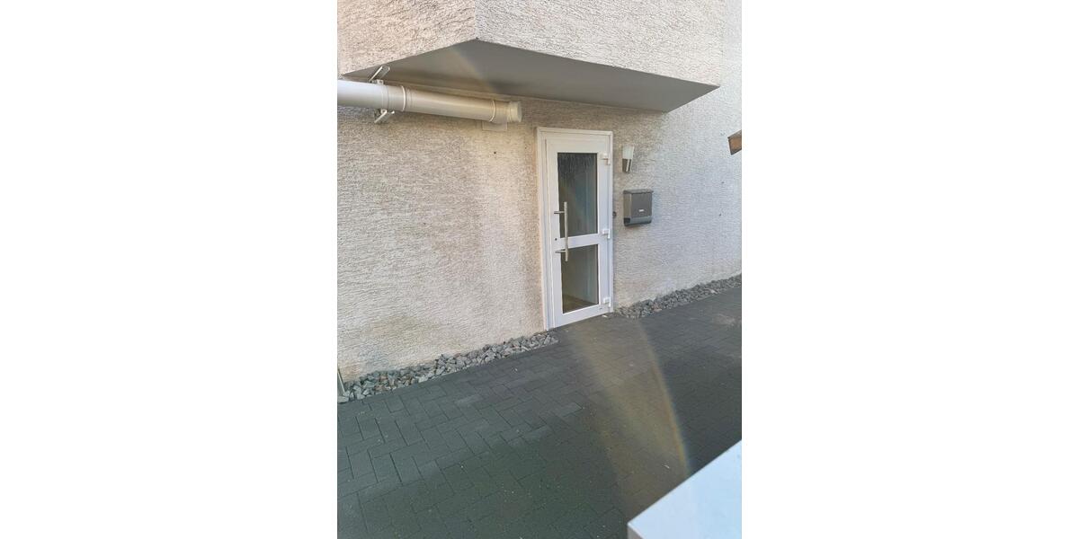 Terrassenwohnung Bergisch Gladbach - 1 Zimmer, 40 m&sup2;, 500&euro; | Angebot:24851463