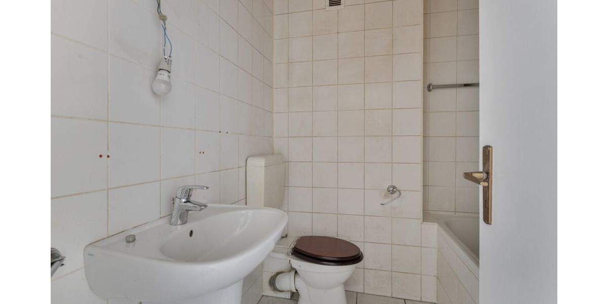 Etagenwohnung Hilden Forstbach - 2 Zimmer, 60 m&sup2;, 145.000&euro; | Angebot:23981799