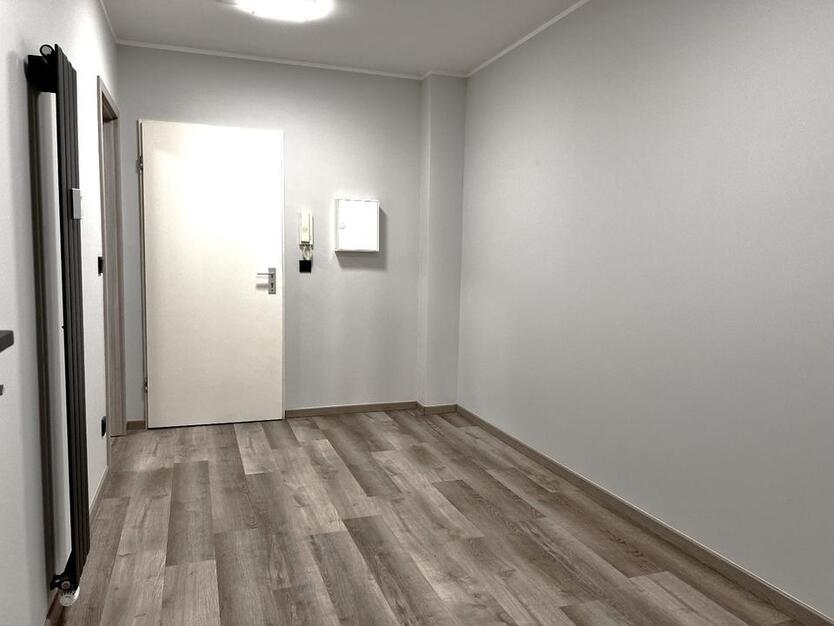 1,5-Zimmer-Wohnung mit Balkon, Erstbezug nach Sanierung zimmer