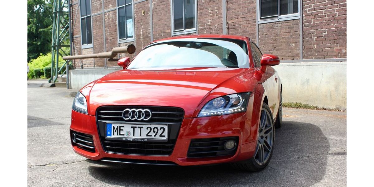 Audi TT 139.880 km 11.400 € Düsseldorf 40225