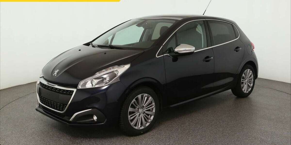 Peugeot 208 53.390 km 11.760 € Düsseldorf 40599