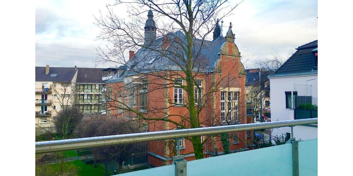 Etagenwohnung Düsseldorf Stadtbezirk 8 - 4 Zimmer, 96 m&sup2;, 1.299&euro; | Angebot:24840350