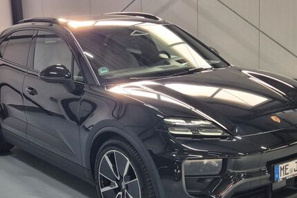 Porsche Macan 15.000 km 92.789 &euro; Haan 42781