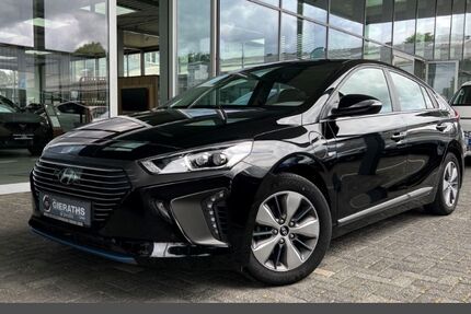 Hyundai IONIQ 70.131 km 19.650 € Bergisch Gladbach 51429