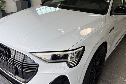Audi e-tron 87.785 km 26.490 &euro; Köln 50829