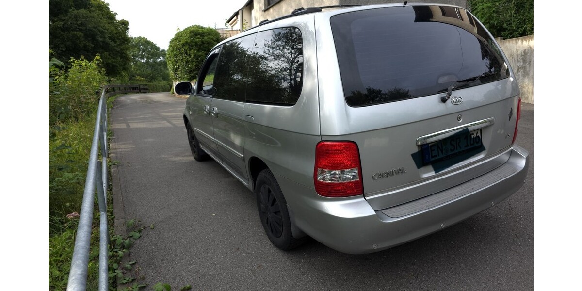 Kia Carnival 186.000 km 3.900 € Ennepetal 58256
