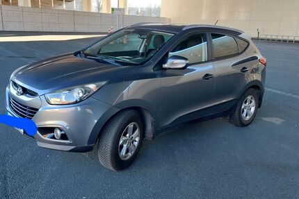 Hyundai ix35 157.000 km 6.700 &euro; Köln 50968