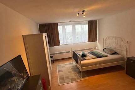 Wohnung Köln Ehrenfeld - 1.5 Zimmer, 33 m&sup2;, 899&euro; | Angebot:24954473