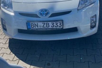Toyota Prius 250.000 km 5.999 € Düsseldorf 40476