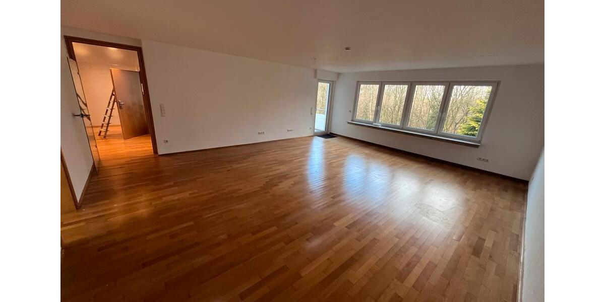 Etagenwohnung Halver - 4 Zimmer, 119 m&sup2;, 810&euro; | Angebot:24827694