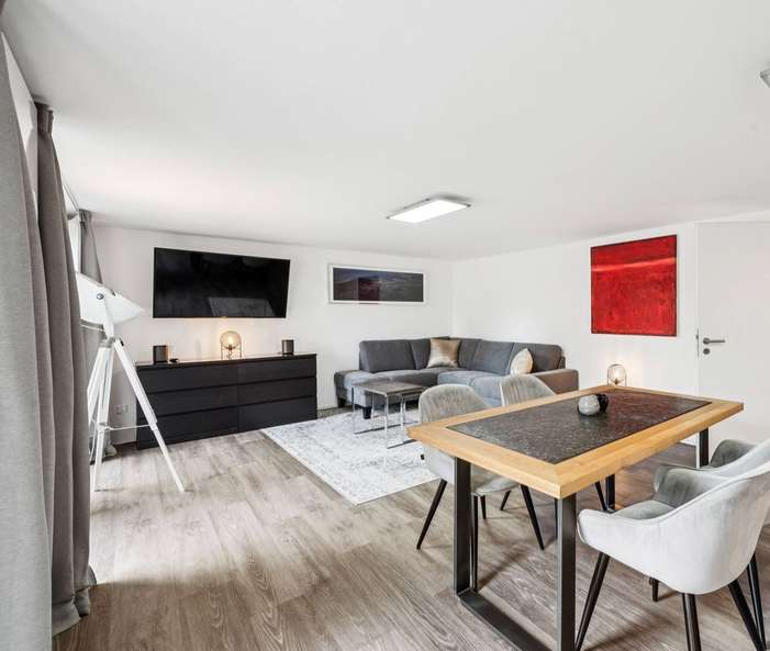 Zimmer Bergisch Gladbach Gronau - 3 Zimmer, 1.590&euro; | Angebot:27029990