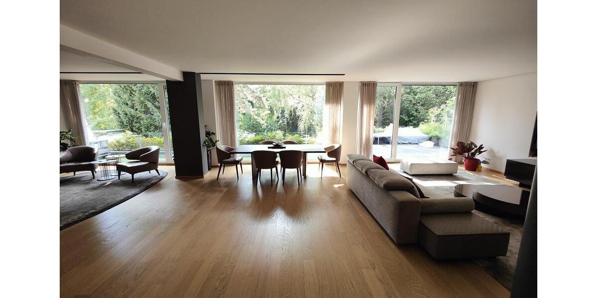 Maisonettenwohnung Düsseldorf Düsseltal - 5 Zimmer, 224 m&sup2;, 5.500&euro; | Angebot:24526472