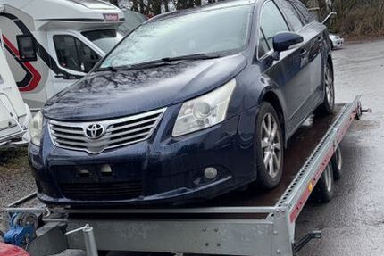 Toyota Avensis 246.000 km 2.200 &euro; Wipperfürth 51688