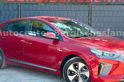 Hyundai IONIQ 7.587 km 19.899 &euro; Wuppertal 42285