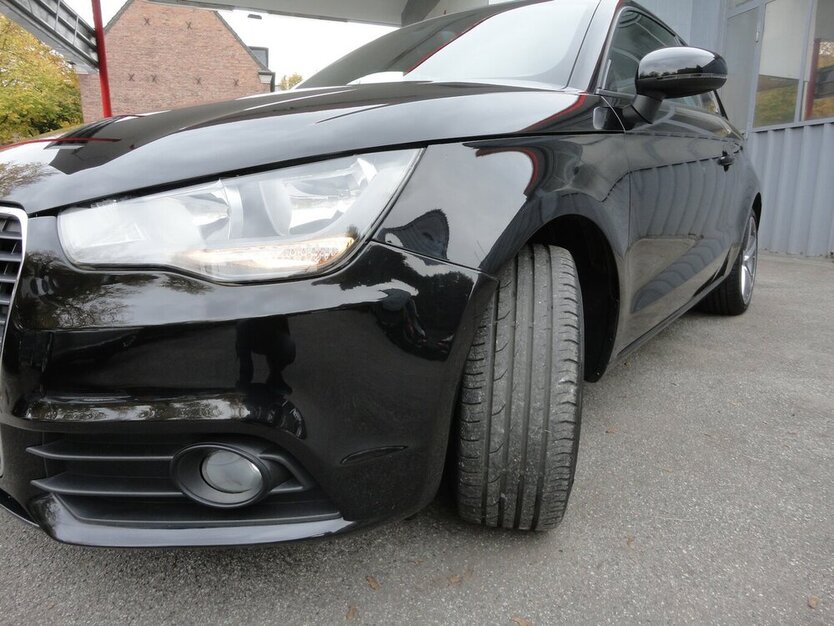 Audi A1 ambition 1,2 TFSI Klimaautom.SHZ PDC Alu17 105.000 km 7.390 € Neuss 41462