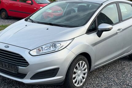 Ford Fiesta 250.000 km 3.299 € Essen 45307