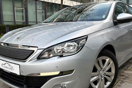 Peugeot 308 115.000 km 5.999 &euro; Köln (Ostheim) 51107