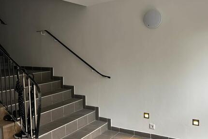 Wohnung Schwelm - 2 Zimmer, 230 m&sup2;, 800&euro; | Angebot:24943760