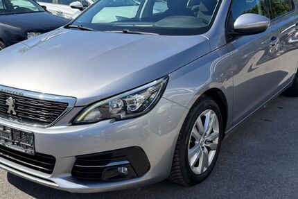 Peugeot 308 135.240 km 9.282 &euro; neuss 41469
