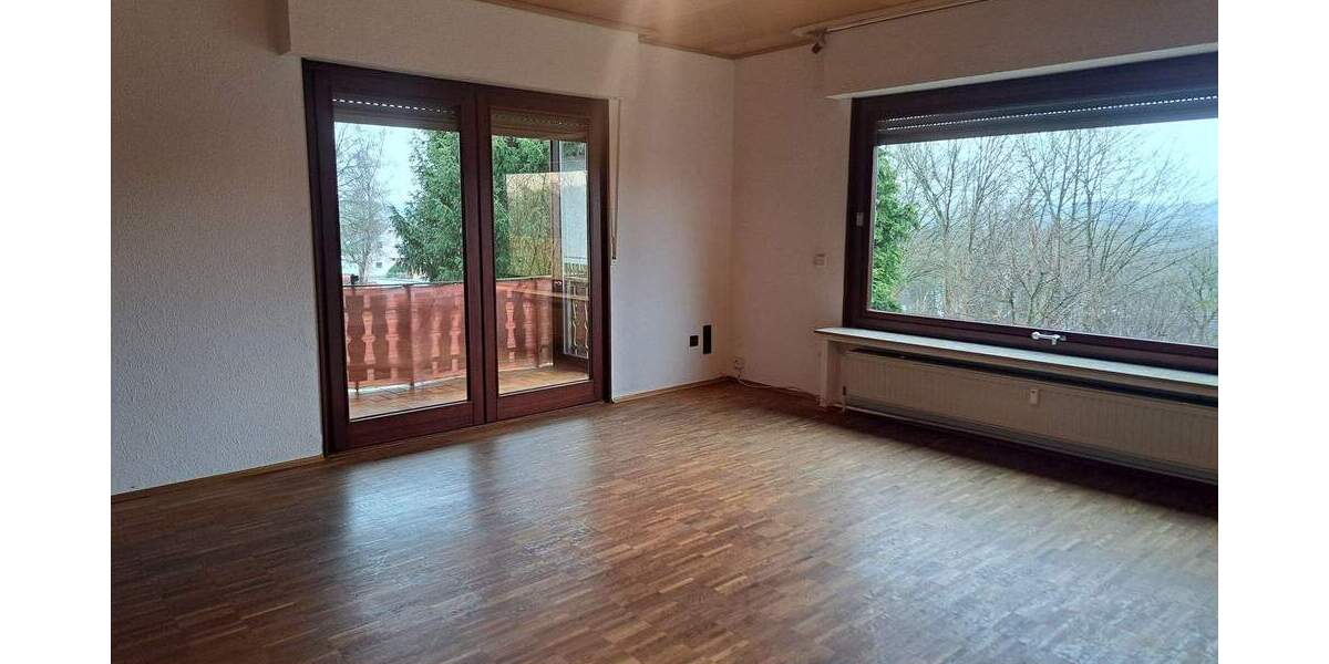Etagenwohnung Kürten - 5 Zimmer, 170 m&sup2;, 1.360&euro; | Angebot:24780635