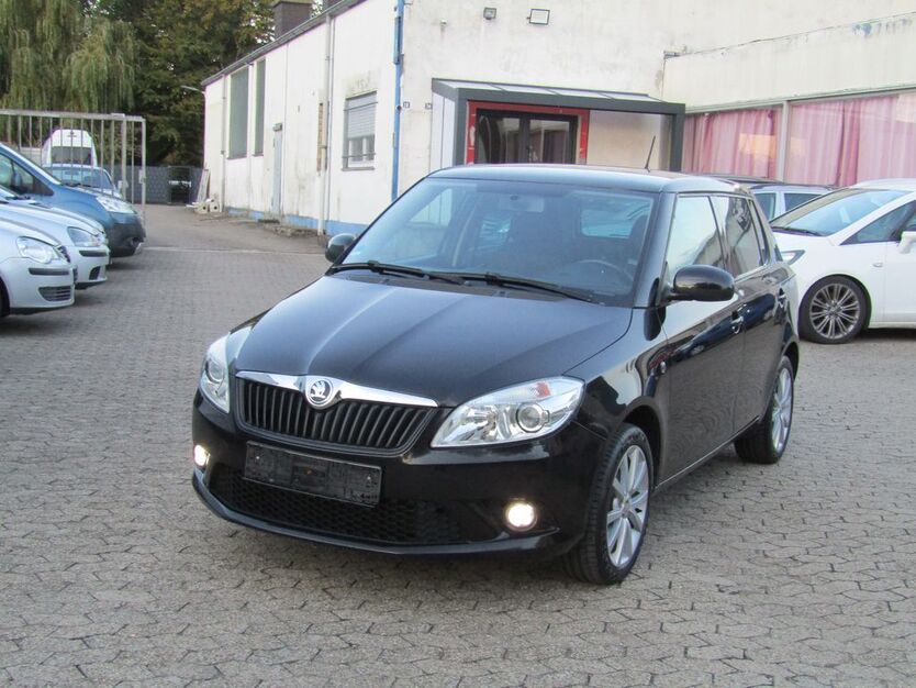 Skoda Fabia 88.000 km 7.400 € Rommerskirchen 41569