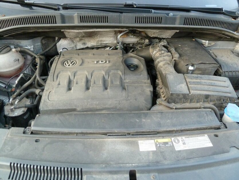 VW Sharan 2.0 TDI DSG Panorama Navi Leder 7 Sitze + 175.000 km 17.900 € Ratingen 40885