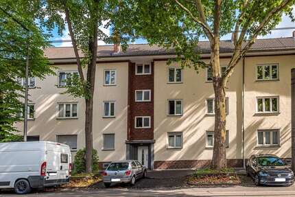 Wohnung zum Kaufen in Köln Poll 254.000 € 65.65 m²
