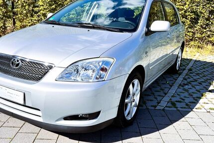 Toyota Corolla 94.000 km 6.200 € Heiligenhaus 42579