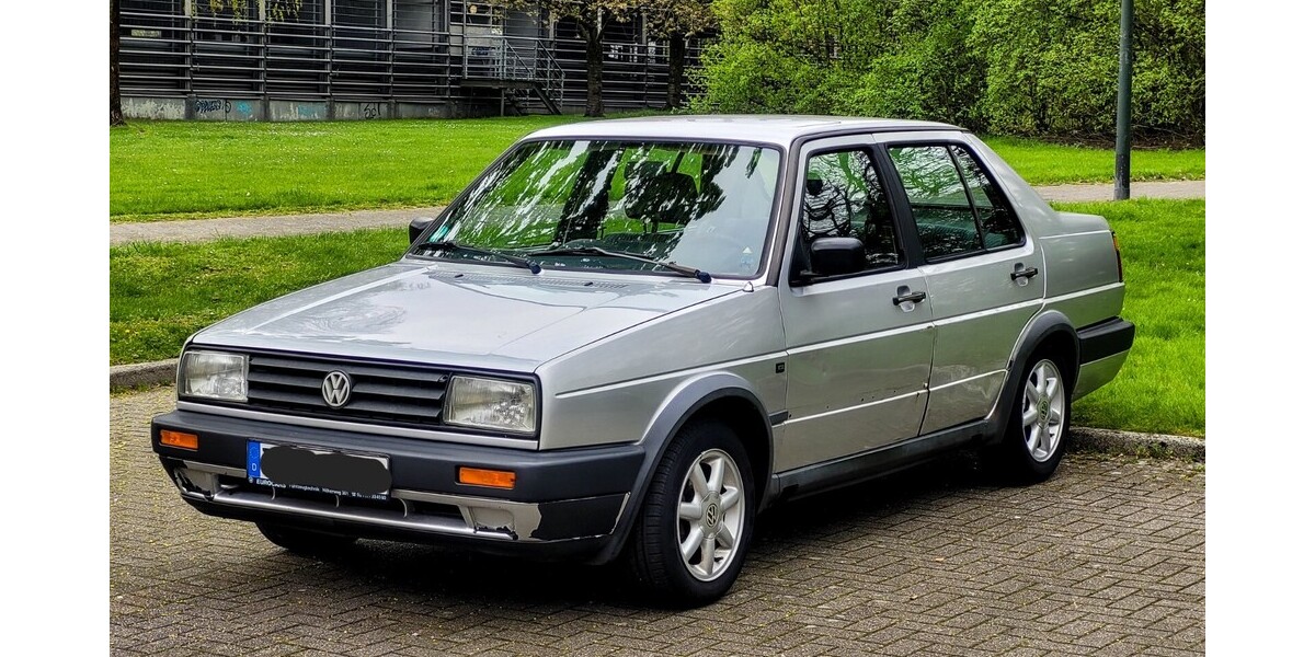 VW Jetta 184.000 km 4.000 € Düsseldorf 40213