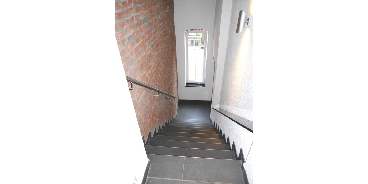 SG, komfortable 83m² 2 Zi. Loftwohnung mit Unikat-Charakter, Balkon, Stellplatz, EBK - Wohnanlage Solingen Mitte | Angebot:27003334