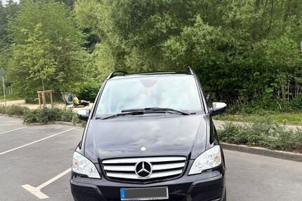 Mercedes-Benz Viano 192.000 km 18.000 € Düsseldorf 40225
