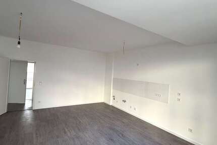 Wohnung Wuppertal Elberfeld - 1 Zimmer, 58 m&sup2;, 582&euro; | Angebot:24890307