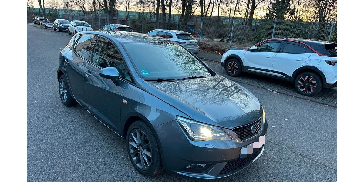 Seat Ibiza 138.500 km 5.300 &euro; köln 50739