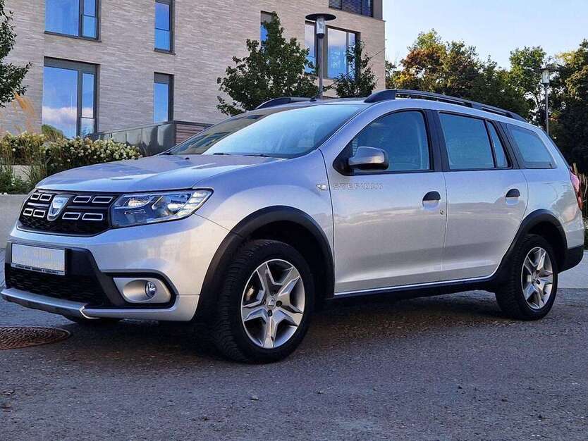 Dacia Logan 36.000 km 10.800 € Bergisch Gladbach 51469