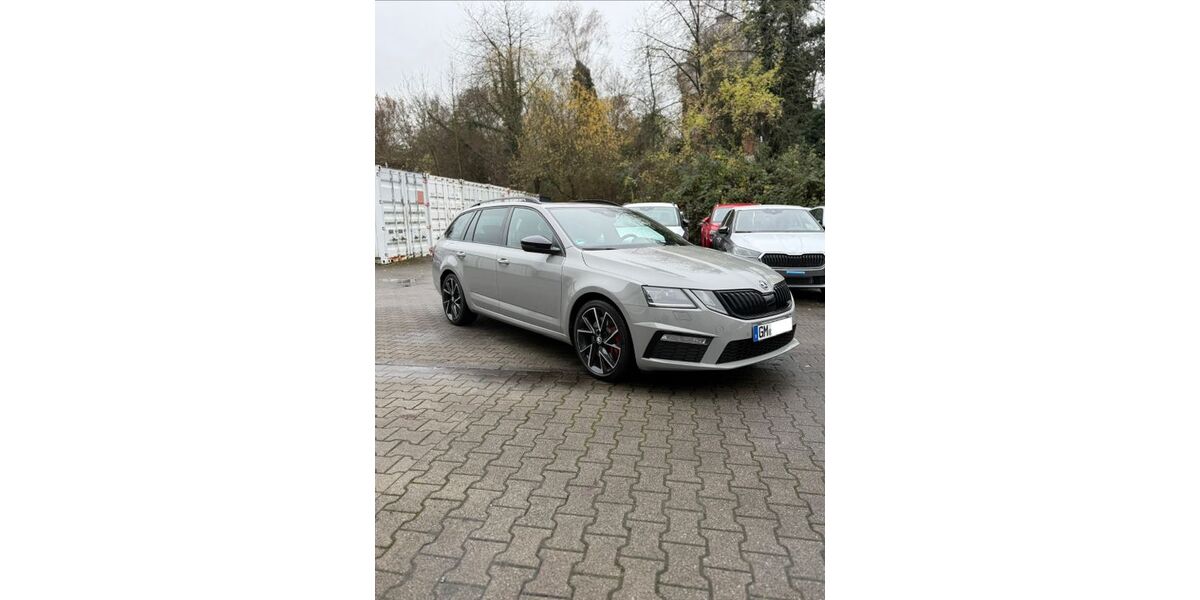 Skoda Octavia 110.000 km 29.900 € Hückeswagen 42499