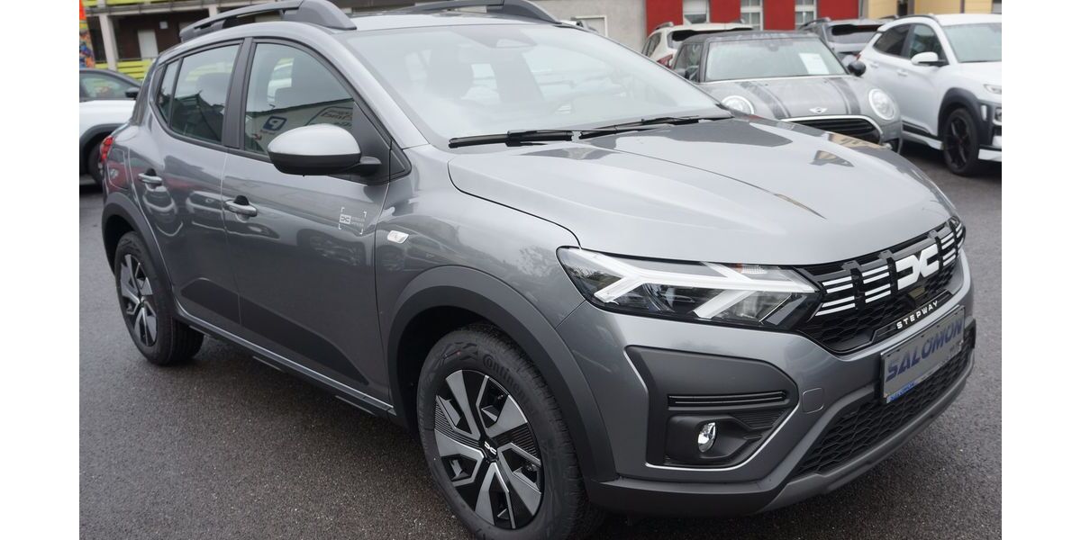 Dacia Sandero 8.300 km 17.980 &euro; Solingen 42651