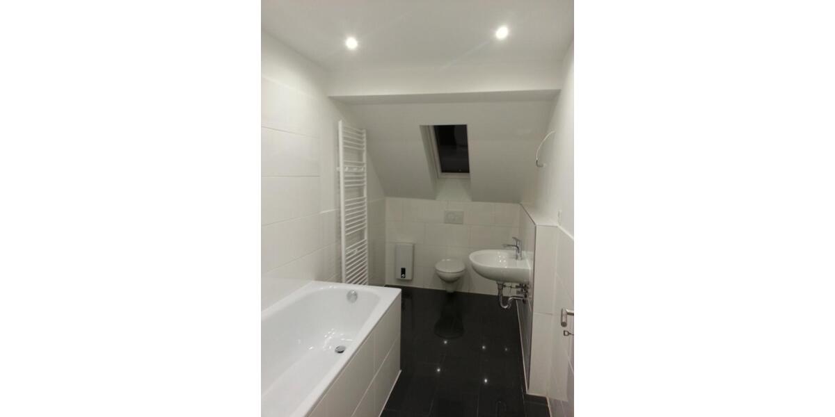 Dachgeschoßwohnung Neuss Furth-Mitte - 2 Zimmer, 50 m&sup2;, 550&euro; | Angebot:24573894