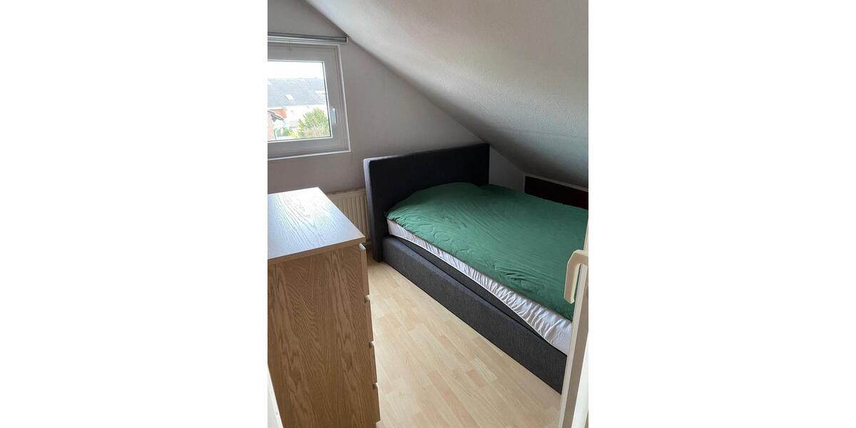 Dachgeschoßwohnung Dormagen Sankt Peter - 1.5 Zimmer, 56 m&sup2;, 800&euro; | Angebot:26647327