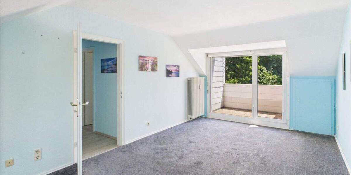 Etagenwohnung Solingen Gräfrath - 3 Zimmer, 75 m&sup2;, 790&euro; | Angebot:25970849
