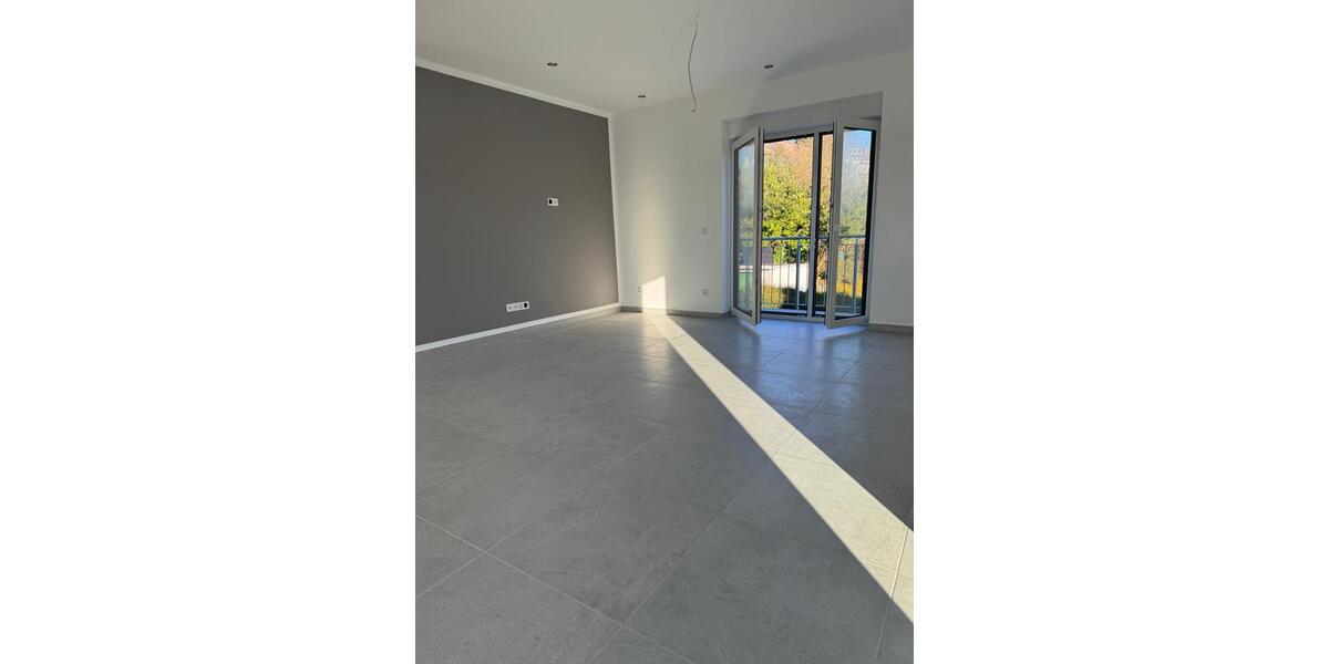 Maisonettenwohnung Wuppertal Gemarkung Ronsdorf - 4 Zimmer, 120 m&sup2;, 1.560&euro; | Angebot:24397749