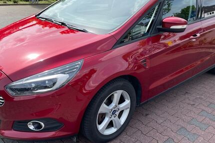 Ford S-Max 90.000 km 10.350 &euro; Düsseldorf 40229