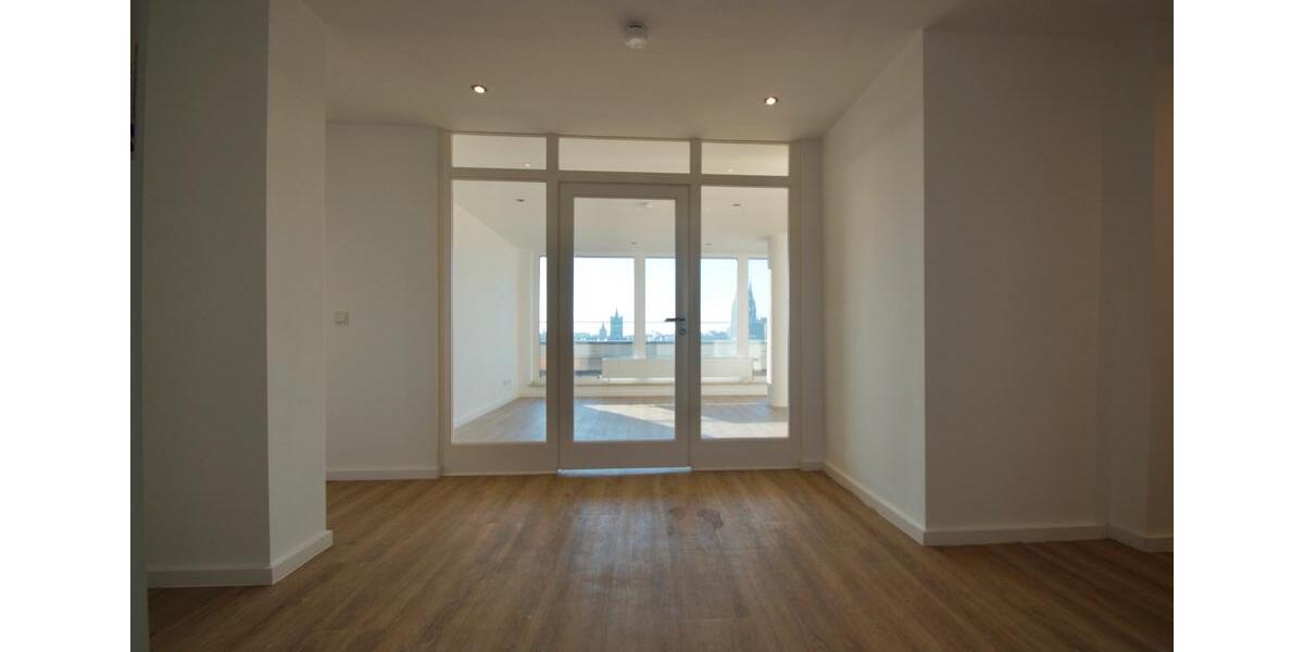 Einfamilienhaus Köln Mülheim - 3 Zimmer, 142 m&sup2;, 2.650&euro; | Angebot:24570740