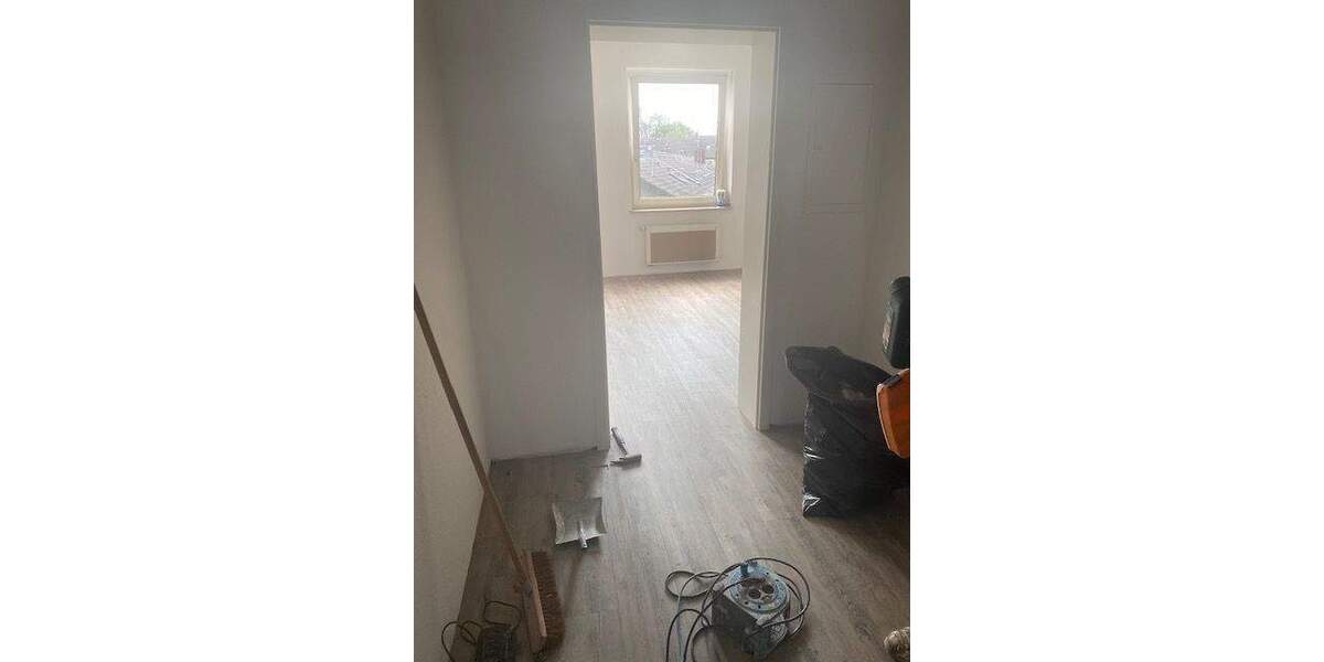 Etagenwohnung Neuss Stadionviertel - 2 Zimmer, 55 m&sup2;, 530&euro; | Angebot:24794322