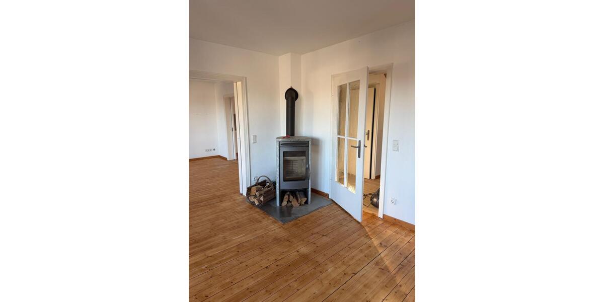 Einfamilienhaus Wipperfürth - 6 Zimmer, 105 m&sup2;, 1.100&euro; | Angebot:24848111